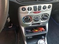 Usata Fiat Punto 80 CV (58 kW) 2002 Giallo Utilitaria