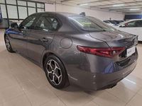 Usata Alfa Romeo Giulia Business 190 CV (139 kW) 2022 Grigio platino Berlina