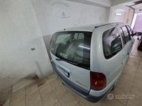Usata Renault Mégane GrandTour 102 CV (75 kW) 2002 Grigio Station wagon