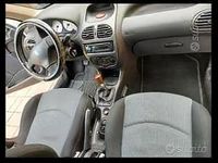 Usata Peugeot 206 S 68 CV (50 kW) 2003 Grigio Station wagon