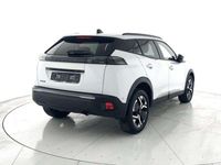 Usata Peugeot 2008 Allure 101 CV (74 kW) 2025 Verde SUV