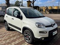 Usata Fiat Panda Cross City Life 84 CV (61 kW) 2021 Bianco Utilitaria