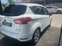 Begagnad Ford B-MAX Titanium 100 HK (73 kW) 2013 Vit Minibuss