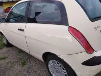 Usata Lancia Ypsilon 60 CV (44 kW) 2005 Utilitaria