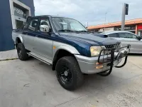 Usata Mitsubishi L200 100 CV (73 kW) 2001 Blu/azzurro Pick-up
