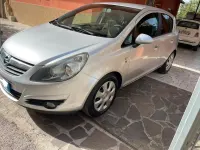 Usata Opel Corsa Edition 95 CV (69 kW) 2010 Grigio Utilitaria