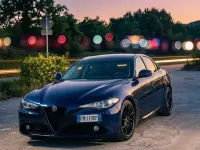 Usata Alfa Romeo Giulia Super 150 CV (110 kW) 2017 Blu Berlina