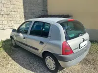 Usata Renault Clio II 58 CV (42 kW) 1998 Marrone Berlina