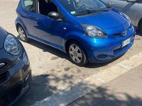 Usata Toyota Aygo 2011 Blu Utilitaria