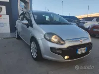 Usata Fiat Punto Active 69 CV (50 kW) 2011 Grigio Utilitaria