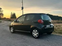 Usata Toyota Aygo 68 CV (50 kW) 2007 Nero Utilitaria