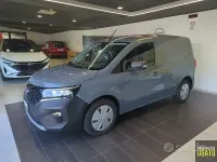 Usata Nissan Townstar N-Connecta 89 kW (122 CV) 2023 Grigio Furgone