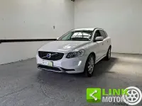 Usata Volvo XC60 Summum 150 CV (110 kW) 2016 Bianco SUV