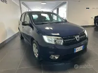 Usata Dacia Sandero 75 CV (55 kW) 2018 Bluazzurro Berlina