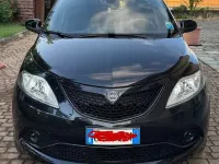 Usata Lancia Ypsilon 102 CV (75 kW) 2020 Nero Utilitaria