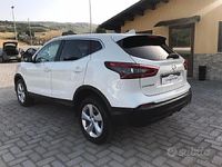 Usata Nissan Qashqai 131 CV (96 kW) 2018 Bianco SUV