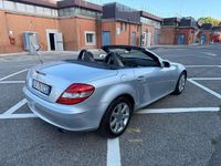 Usata Mercedes SLK200 163 CV (119 kW) 2004 Argento Cabrio