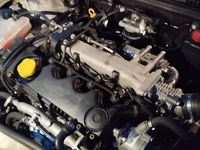 Usata Alfa Romeo 147 120 CV (88 kW) 2008 Bianco Utilitaria