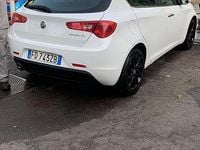 Usata Alfa Romeo Giulietta 109 CV (80 kW) 2016 Bianco Utilitaria
