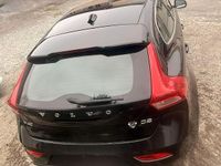 Usata Volvo V40 120 CV (88 kW) 2016 Nero Berlina