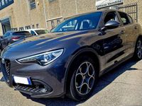 Usata Alfa Romeo Stelvio Sprint 190 CV (139 kW) 2020 Grigio vesuvio SUV