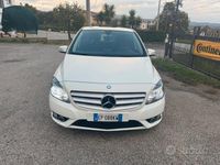 Usata Mercedes A200 136 CV (100 kW) 2012 Bianco Berlina