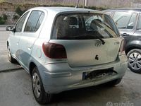Usata Toyota Yaris 2004 Berlina