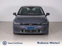Usata VW Golf VIII Life 116 CV (85 kW) 2025 Grigio Utilitaria