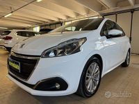 Usata Peugeot 208 S 75 CV (55 kW) 2017 Bianco Utilitaria