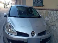 Usata Renault Clio II LE 85 CV (62 kW) 2008 Grigio Berlina