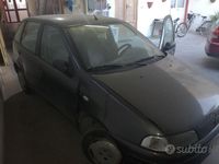 Usata Fiat Punto 75 CV (55 kW) 1997 Marrone Berlina