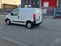 Usata Citroën Nemo 75 CV (55 kW) 2012 Bianco Monovolume