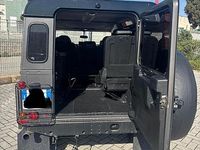 Käytetty Land Rover Defender 122 HP (89 kW) 2011 Harmaa Katumaasturi