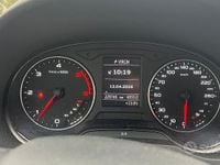 Usado Audi A3 110 CV (80 kW) 2014 Azul Familiar