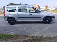 Usata Dacia Logan MCV Lauréate 70 CV (51 kW) 2008 Grigio Station wagon