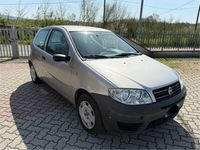 Usata Fiat Punto Dynamic 60 CV (44 kW) 2005 N.d. Utilitaria