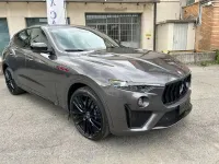 Usata Maserati Levante 581 CV (427 kW) 2021 Grigio SUV