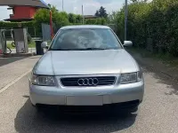 Usata Audi A3 125 CV (91 kW) 1998 Grigio Utilitaria