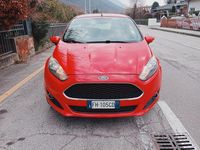 Usado Ford Fiesta Titanium 95 HP (69 kW) 2017 Vermelho Sedan
