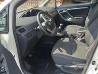 Usata Toyota Verso Style 112 CV (82 kW) 2015 Bianco Monovolume