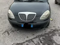 Usata Lancia Ypsilon 70 CV (51 kW) 2005 Nero Utilitaria