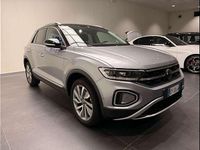 Usata VW T-Roc Style 150 CV (110 kW) 2023 Argento SUV