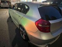 Usata BMW 118 143 CV (105 kW) 2008 Argento Utilitaria