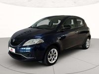 Usata Lancia Ypsilon 69 CV (50 kW) 2016 Bleu Utilitaria
