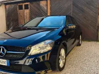 Usata Mercedes A160 102 CV (75 kW) 2017 Blu Berlina