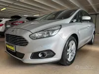 Usata Ford S-MAX S 150 CV (110 kW) 2017 Grigio Monovolume