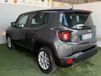 Usata Jeep Renegade Limited 130 CV (95 kW) 2023 Grigio SUV