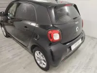 Usata Smart ForFour Prime 71 CV (52 kW) 2018 Nero Utilitaria