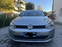 Usata VW Golf VII Highline 105 CV (77 kW) 2014 Berlina