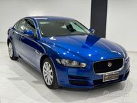 Usata Jaguar XE Prestige 180 CV (132 kW) 2016 Blu Berlina